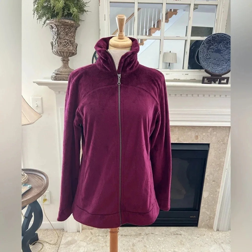 Marmot Women's Teddy Jacket in Deep Burgundy